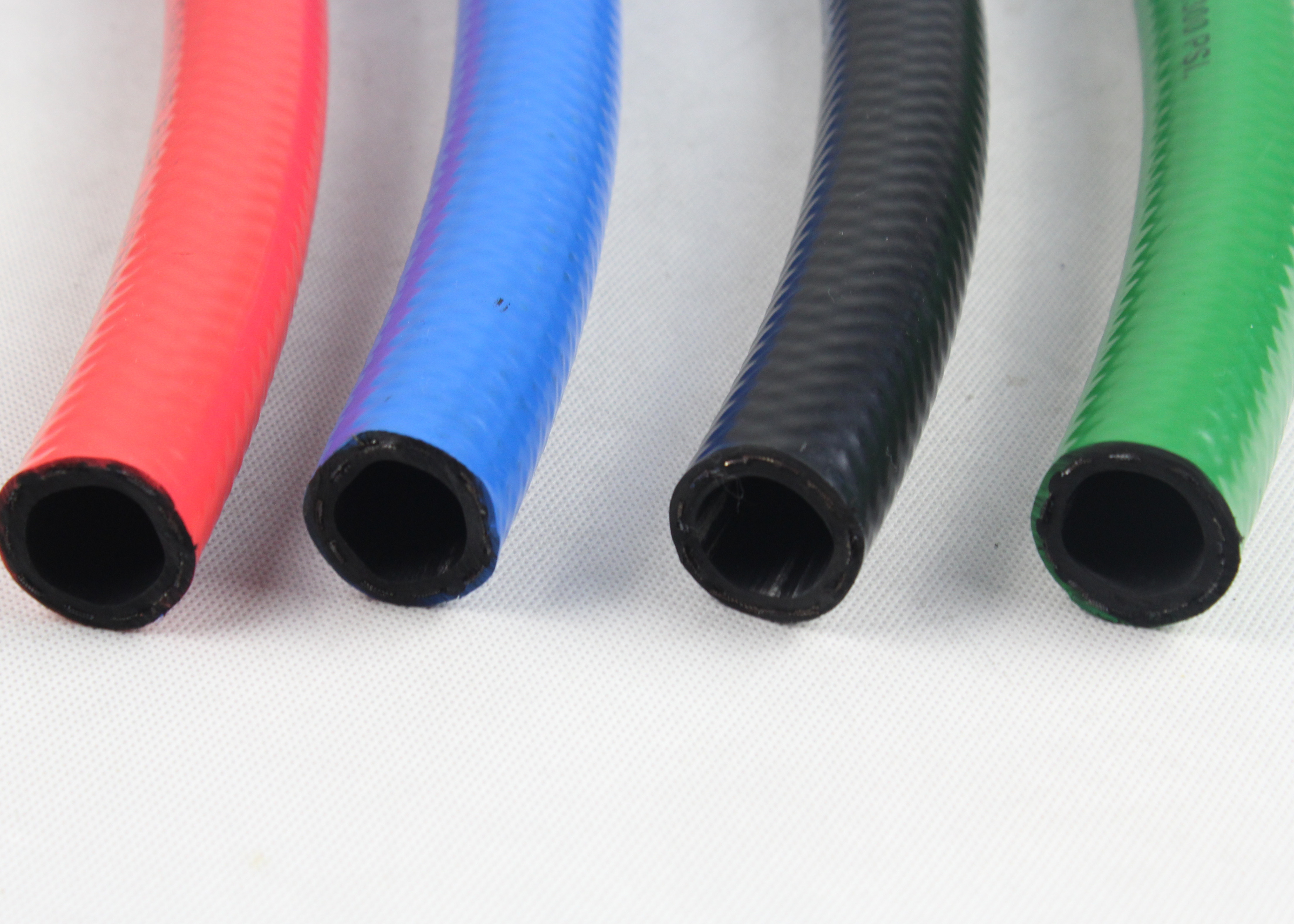 Id 3 4 Inch Biru Selang Dispenser Bahan Bakar Fleksibel Kawat Tunggal Untuk Spbu