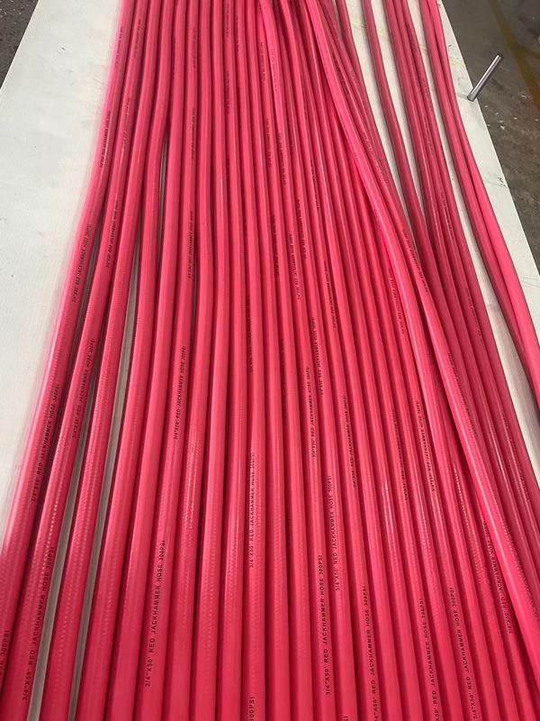 Selang Udara Jackhammer – Selang Karet Tugas Berat untuk Alat Pneumatik, Konstruksi & Aplikasi Industri | Berperingkat 300 PSI